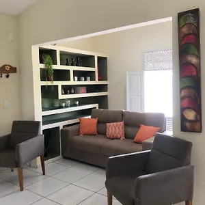  Casa de Férias Casa Ampla E Aconchegante No Coração De Ponta Negra
